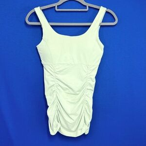 🔥2/$10 |•ZOBHA•| Activewear Ruched Tank Top Size Small